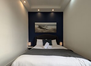 2 chambres, fer et planche Ă repasser, Wi-Fi gratuit, draps fournis