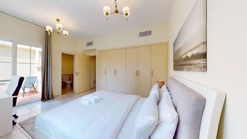 2 bedrooms, iron/ironing board, WiFi, bed sheets