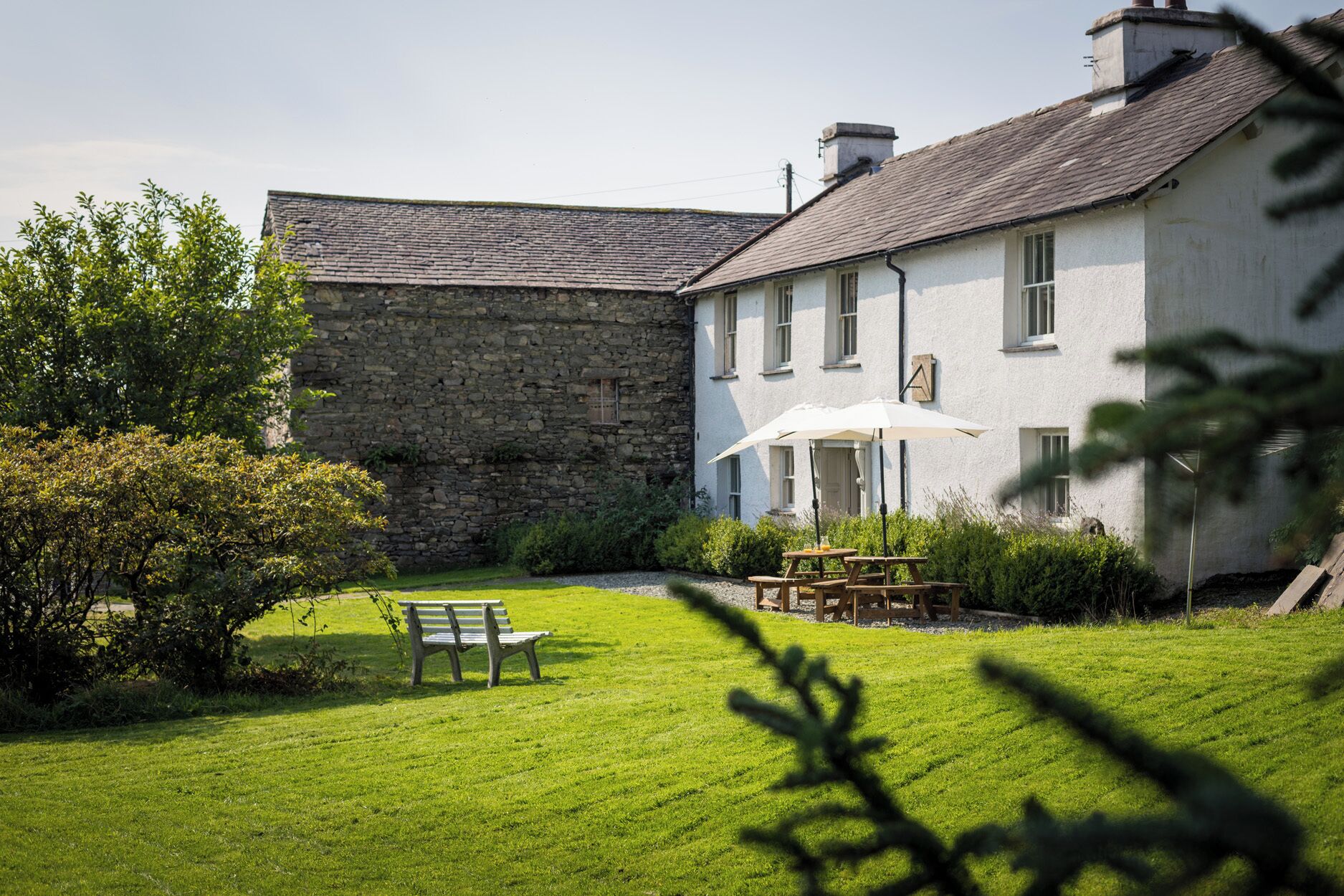 屋外ダイニングエリア