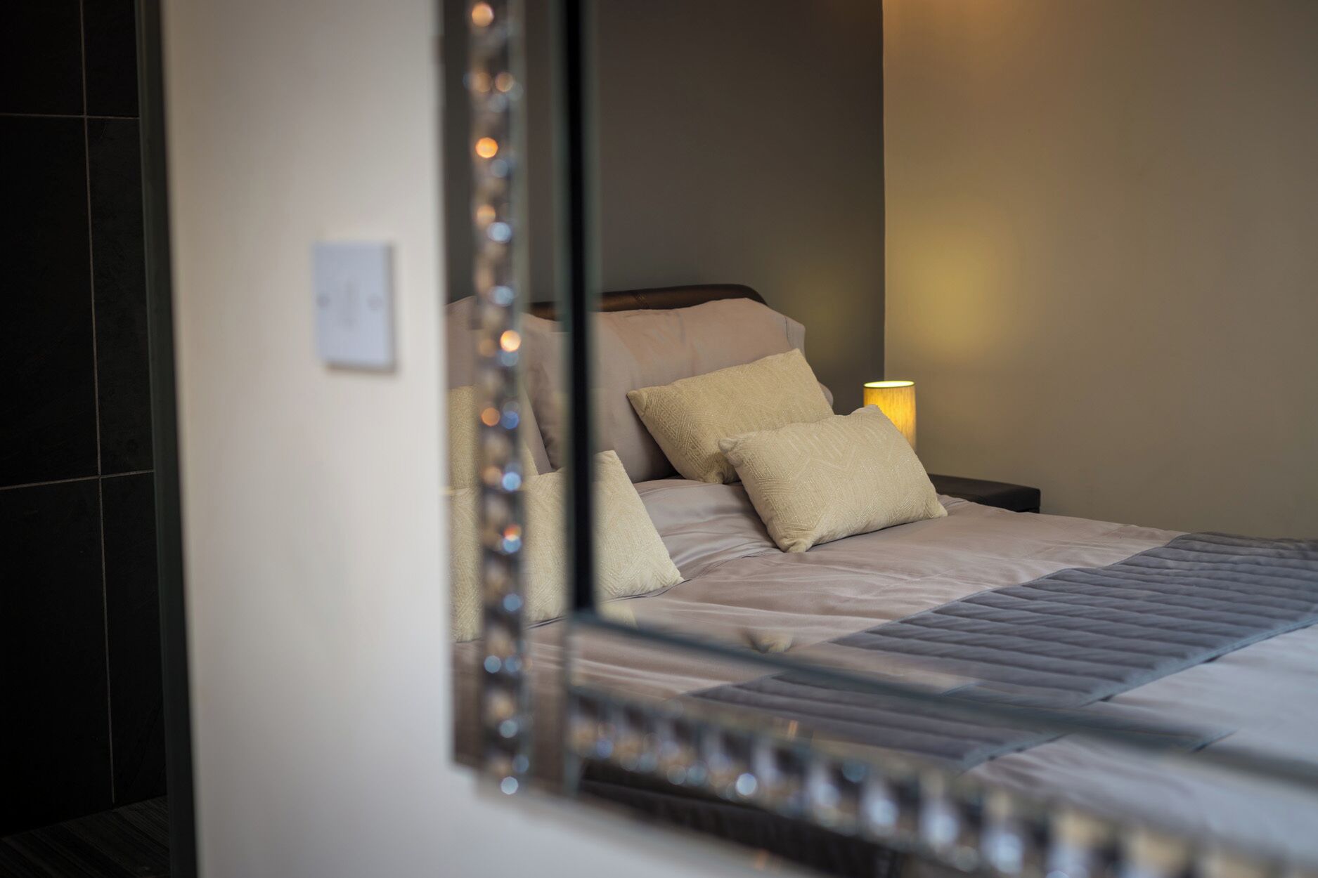 3 bedrooms, individually decorated, individually furnished, free WiFi