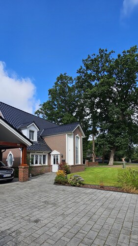 Moderne und gemĂŒtliche Ferienwohnung an der Nordsee, lĂ€ndlich, ruhig, mit Garten