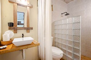 Hair dryer - Xolo. Loft junto al mar Adultos . Starlink. A/Ac. (Santa María Colotepec)