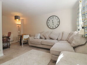 Living area - Hey Close (Malvern)