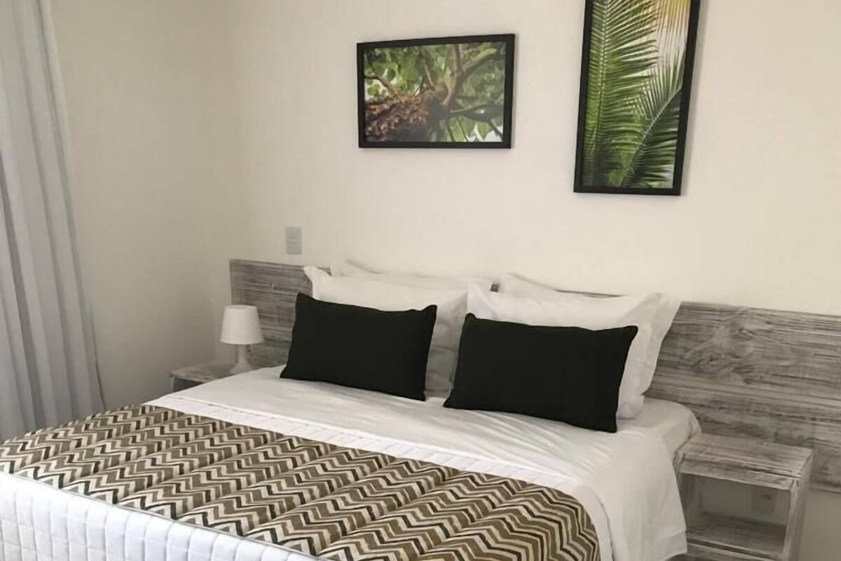 Standard Double or Twin Room | In-room safe, blackout drapes, free WiFi