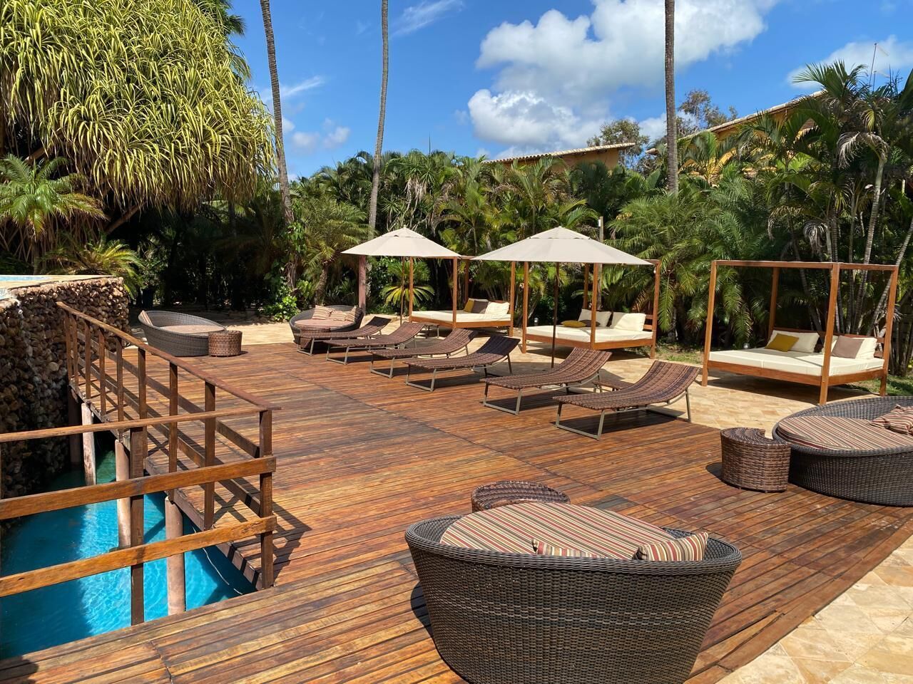 숙박 시설 구내