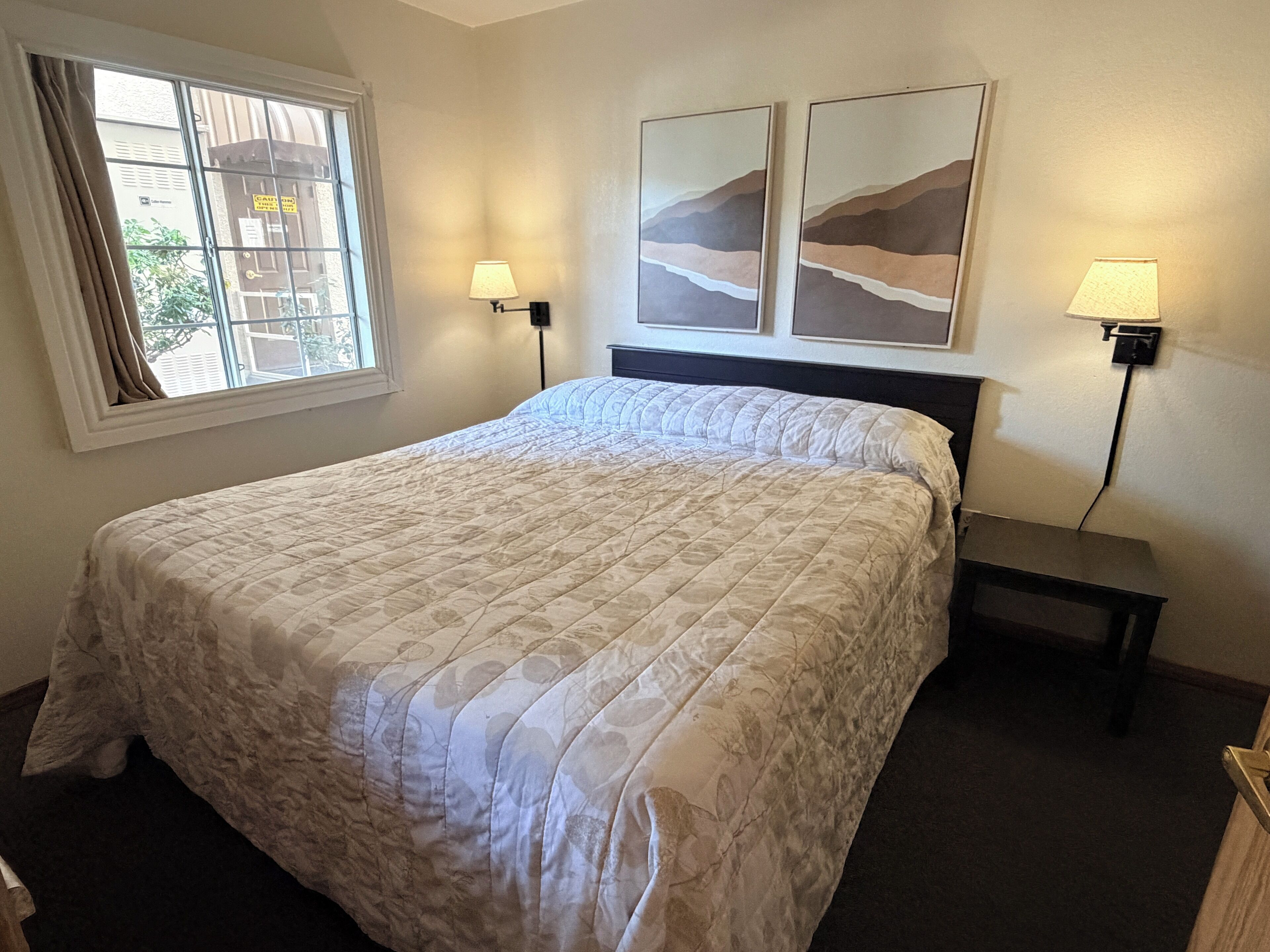 Standard Room | Blackout drapes, WiFi, bed sheets