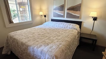 Standard Room | Blackout drapes, WiFi, bed sheets