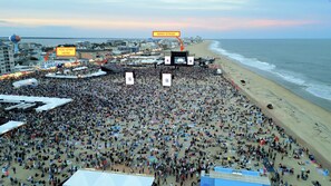 Point of interest - Oceanfront Boardwalk Getaway | Steps to Beach | Sleeps 6 (Ocean City)