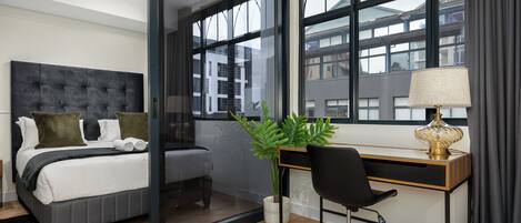 1 bedroom, in-room safe, iron/ironing board, Internet
