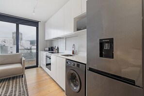 Fridge, microwave, oven, stovetop