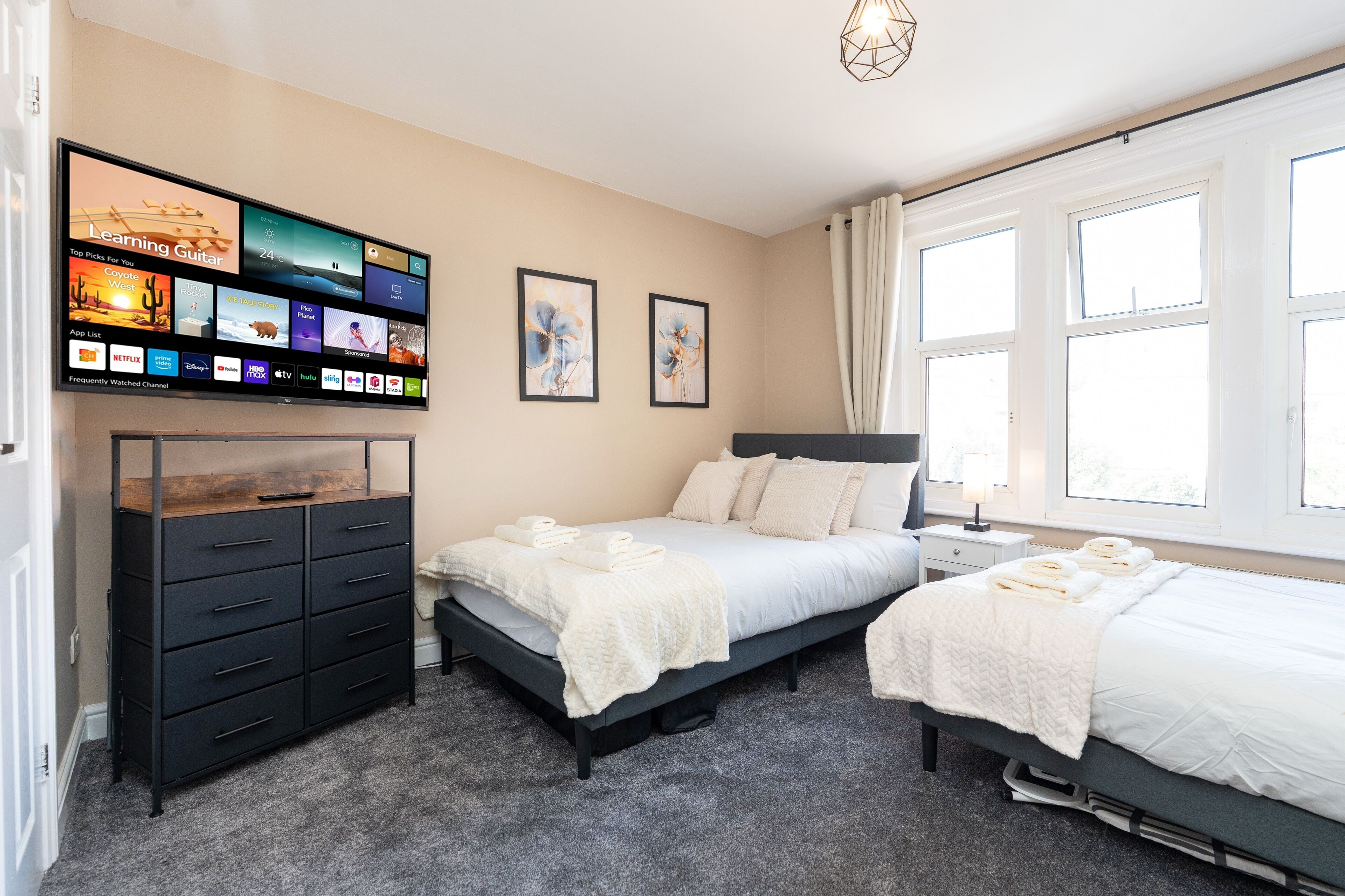 1 soverom, strykejern/-brett, wi-fi (inkludert) og sengetøy