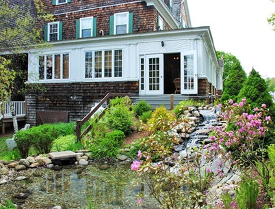 Crafts Inn, Hotel Suite with pool and hot tub.