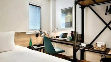 Superior Double or Twin Room, City View | Iron/ironing board, free WiFi