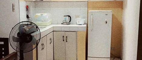 炉灶、厨具/餐具