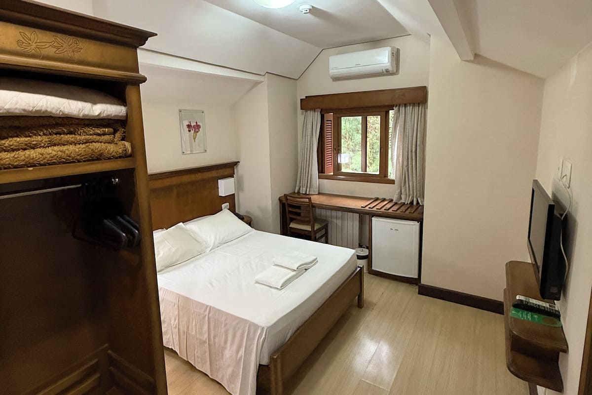 Deluxe Double Room, Mountain View