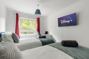 1 bedroom, iron/ironing board, free WiFi, bed sheets