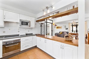 Fridge, microwave, oven