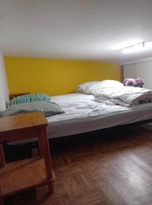 2 bedrooms