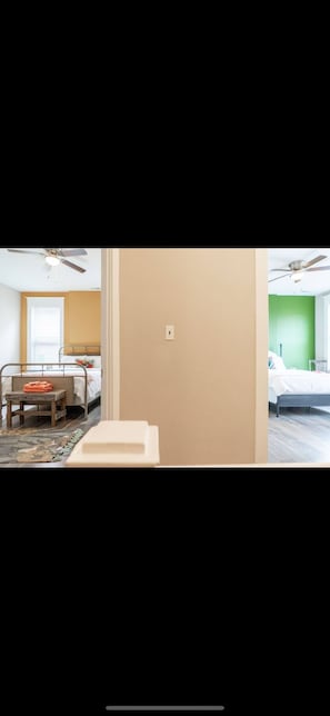 3 bedrooms, iron/ironing board, free WiFi, bed sheets