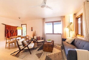 TV, fireplace, DVD player, stereo