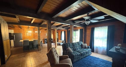 Log Cabin Hideaway - off Route 30 - Game Room - Sleeps 10