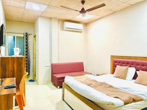 Double or Twin Room | Iron/ironing board, free WiFi - Hotel Jagtara (Indore)