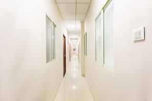Lobby - Hotel Jagtara (Indore)