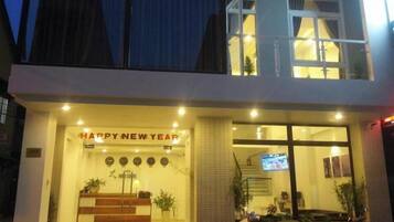 Bagian depan properti