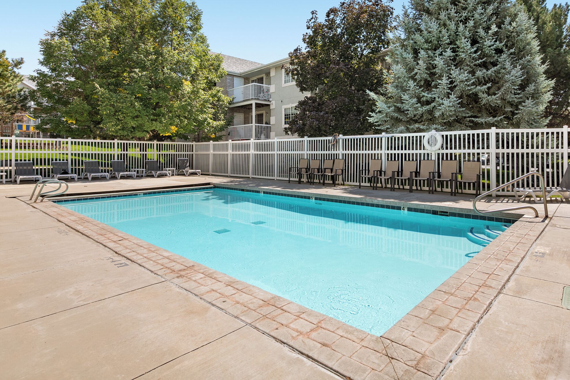 Alberca al aire libre 