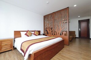Superior Double or Twin Room | Iron/ironing board, free WiFi