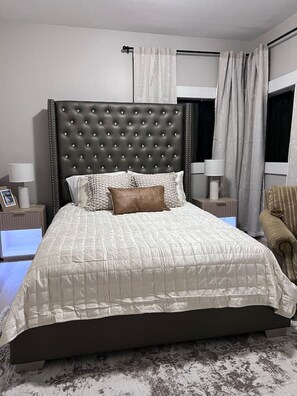 5 chambres, fer et planche à repasser, accès au Wi-Fi (inclus)