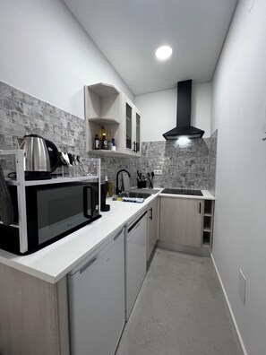 Microwave, oven, stovetop, dishwasher