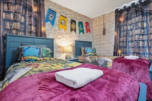 9 bedrooms, iron/ironing board, WiFi, bed sheets
