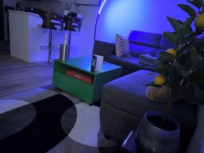 TV -  2 Suites, 2 Bedrooms, 2 Bathrooms & 2 living areas. (Edmonton)