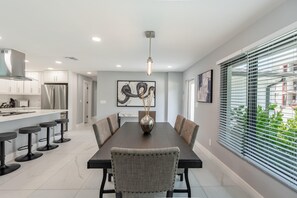 Maison, Plusieurs lits (Easy Breezy Getaway) | Restauration