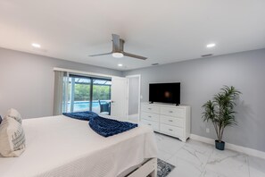 House, Multiple Beds (Easy Breezy Getaway)