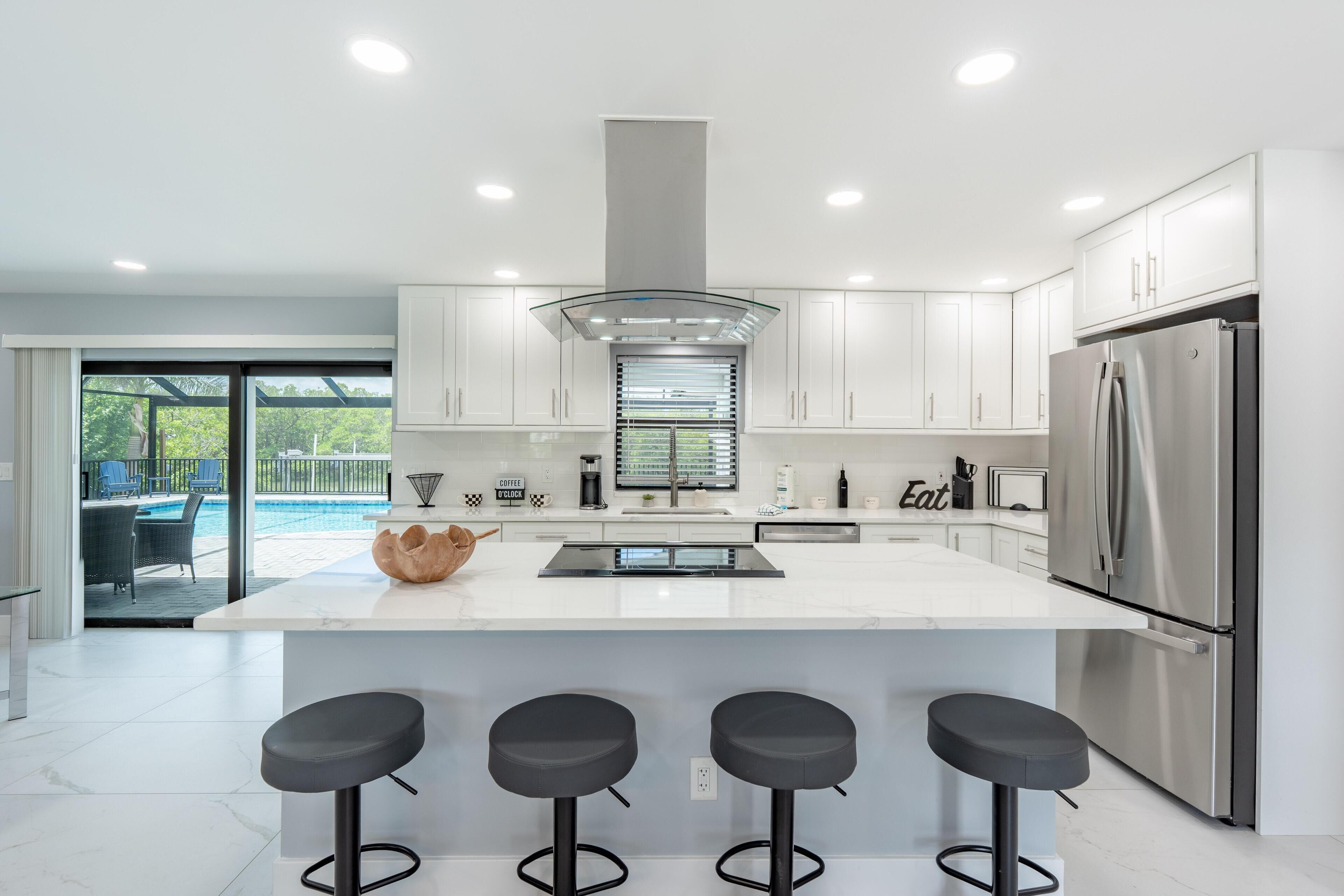 House, Multiple Beds (Easy Breezy Getaway) | Private kitchen