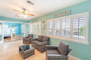House, Multiple Beds (Beach Bound) | Interior