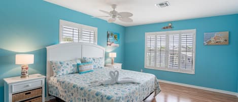 House, Multiple Beds (Beach Bound)