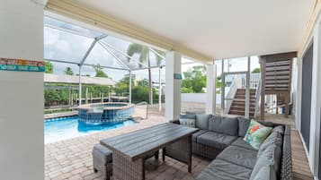 Maison, plusieurs lits (Beach Bound) | Piscine | Piscine chauffée