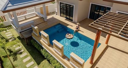 Pranburi Pool Villa: Mountain Views, Serene Escape, 5 Min to The Beach