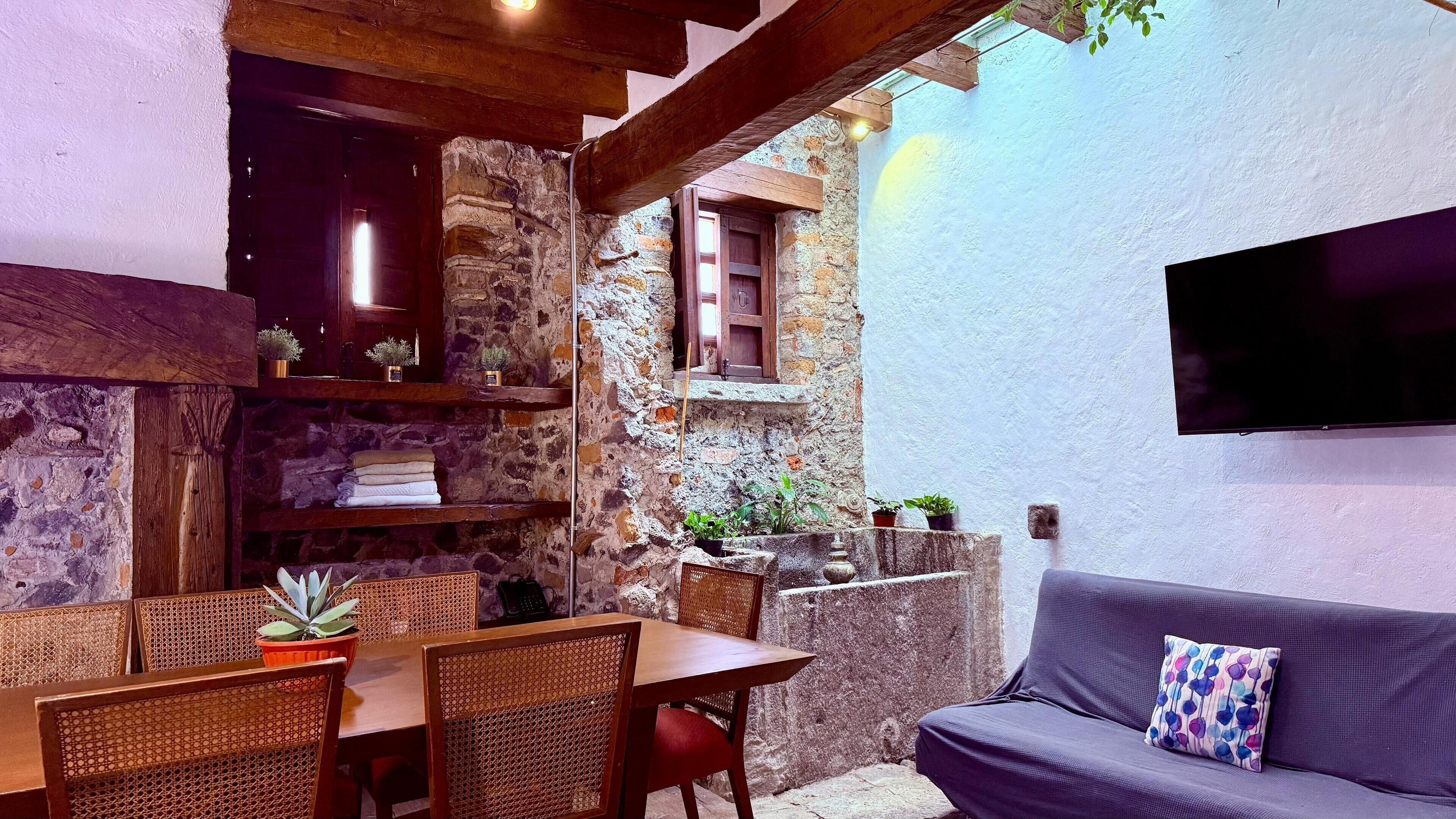 المنشأة من الداخل