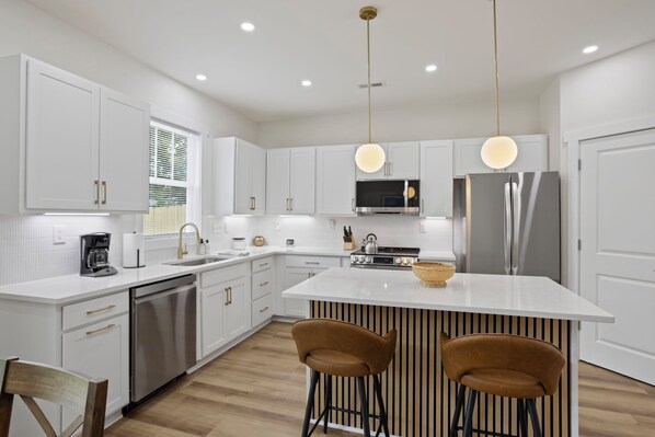Microwave, oven, stovetop, dishwasher
