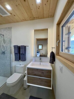 Shower, towels