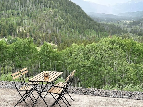 Chalet Homestake View between Vail and Leadville
