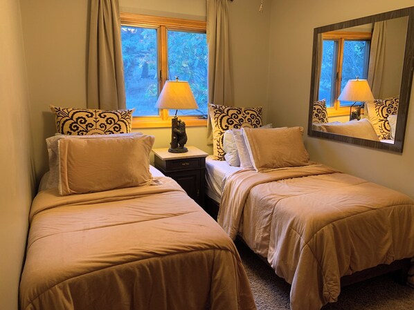 3 Schlafzimmer, Bügeleisen/Bügelbrett, Reisekinderbett, kostenloses WLAN