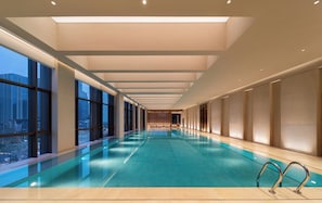 Indoor pool - Doubletree By Hilton Zigong (Zigong)