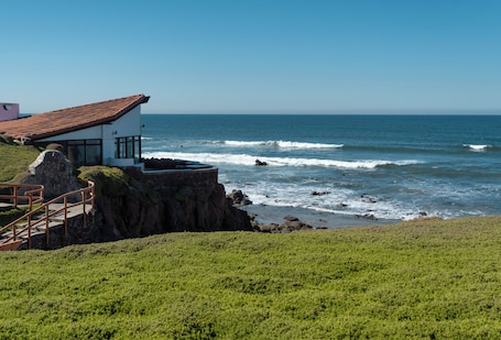 Exterior. La Paloma Rosarito
