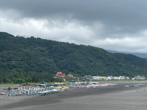 Beach - Blue Sea and Sunny B&B (Toucheng)