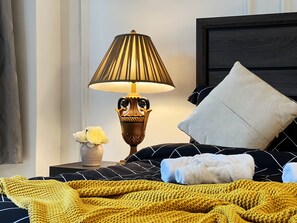3 bedrooms, internet, bed sheets